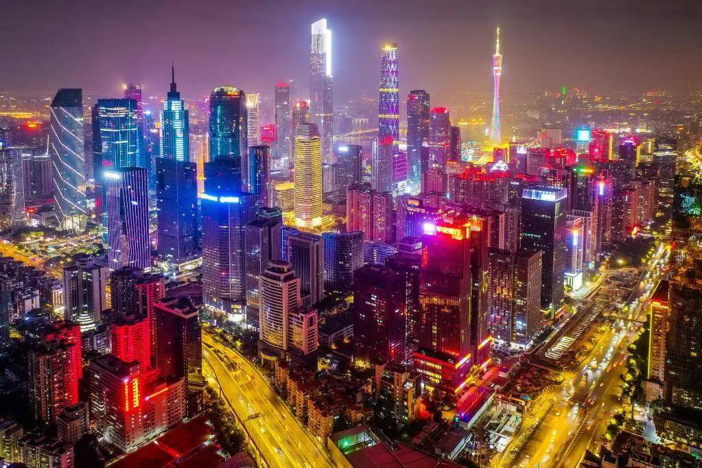 昀鼎传媒：全国最牛的100个商圈揭榜广深佛这些商圈榜上有名！